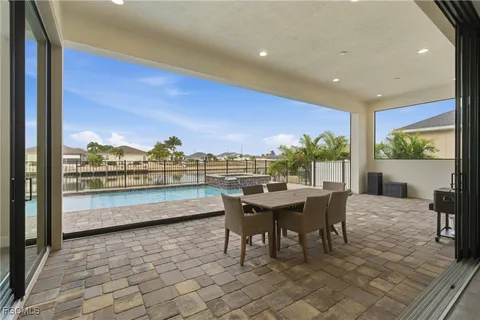 $1,250,000 | 1506 Northwest 40th Place, Cape Coral, FL 33993