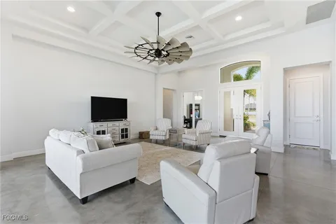 $1,250,000 | 1506 Northwest 40th Place, Cape Coral, FL 33993