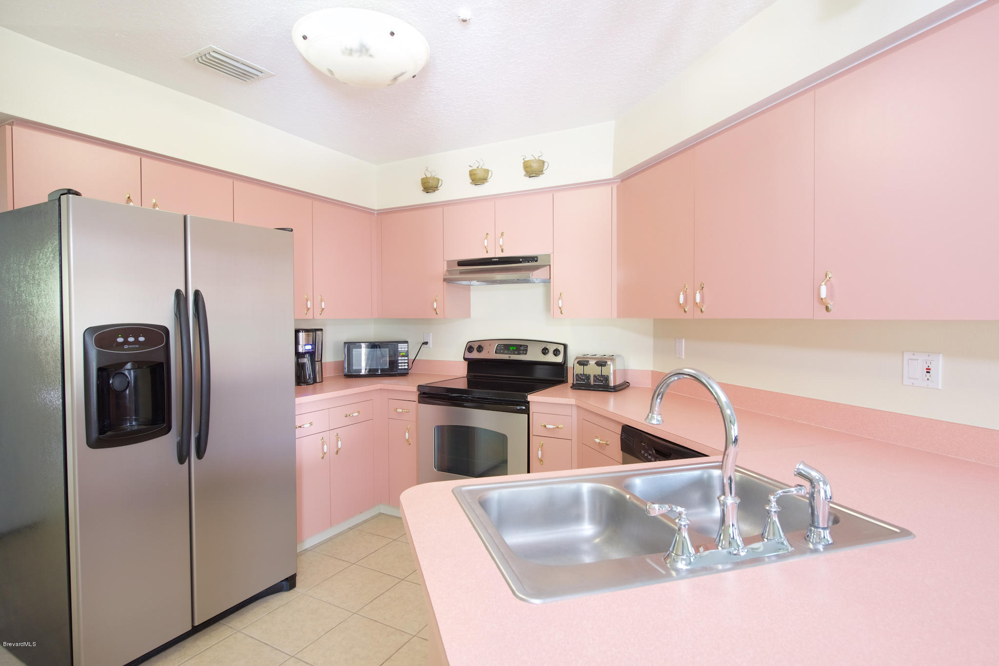 5695 Graham Street Cocoa, FL 32927 - Photo 14 of 26 Kitchen