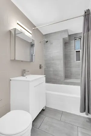 $845,000 | 399 Ocean Parkway, Unit 5C | Kensington
