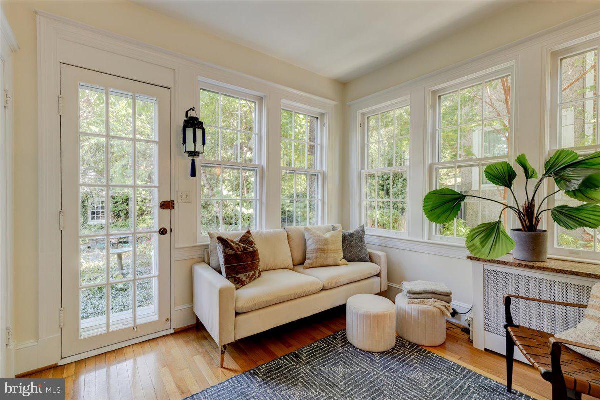 2945 Upton Street Northwest Washington, DC 20008 - Photo 12 of 48