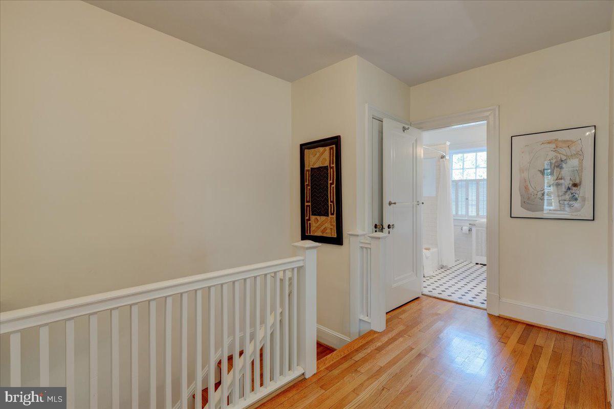 2945 Upton Street Northwest Washington, DC 20008 - Photo 20 of 48