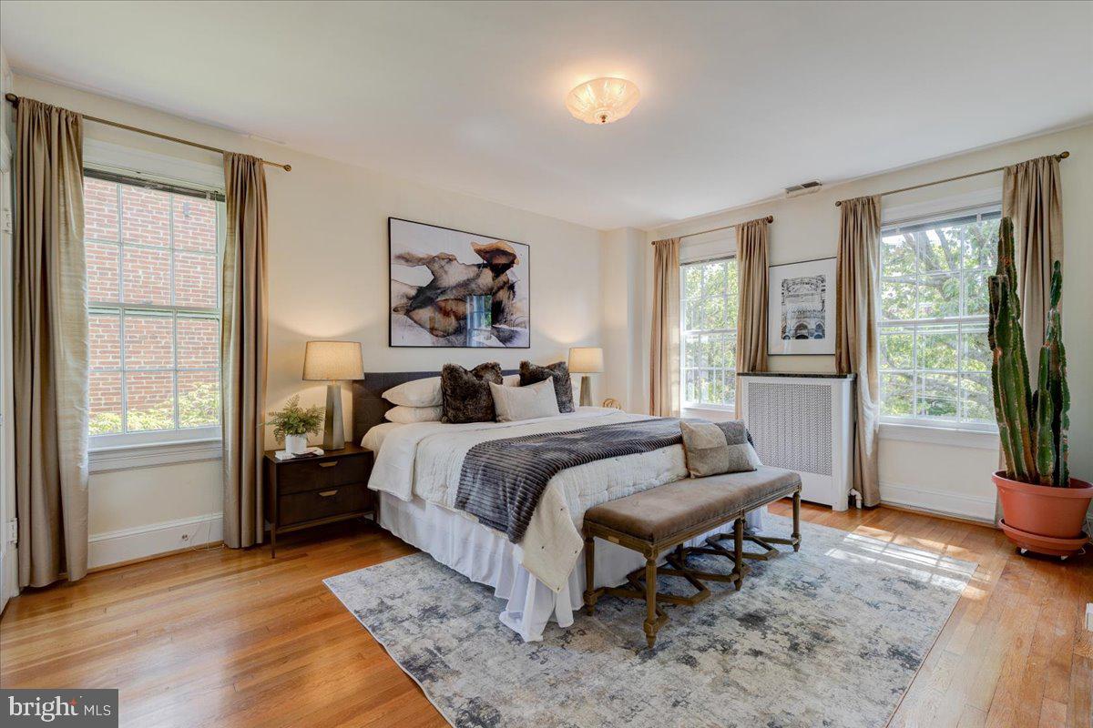 2945 Upton Street Northwest Washington, DC 20008 - Photo 22 of 48