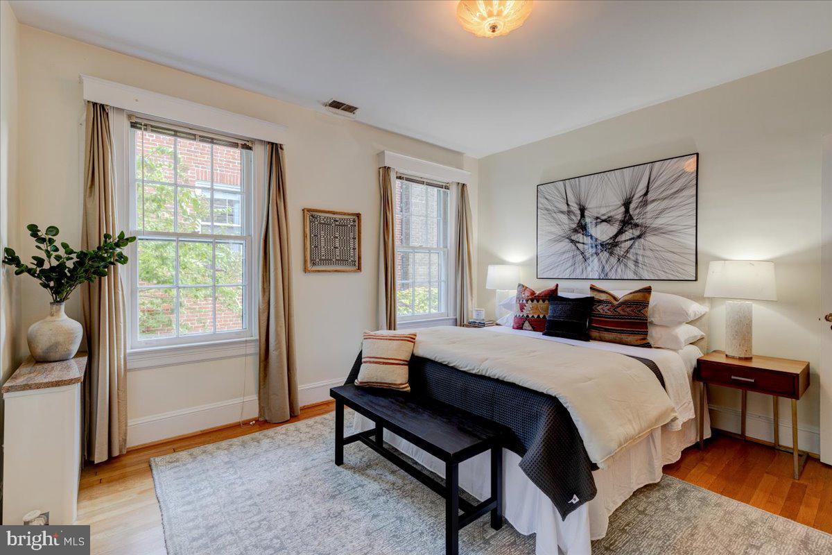 2945 Upton Street Northwest Washington, DC 20008 - Photo 25 of 48