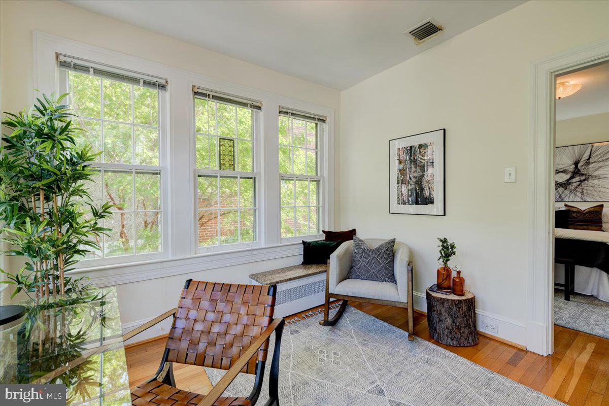 2945 Upton Street Northwest Washington, DC 20008 - Photo 28 of 48