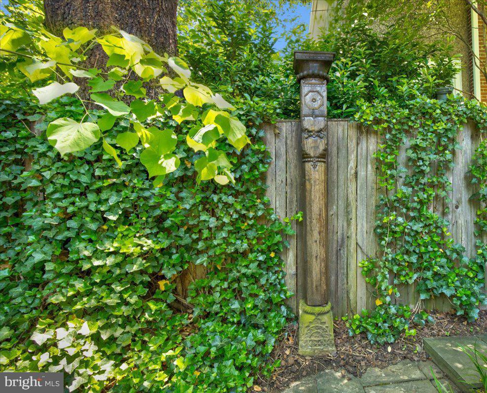 2945 Upton Street Northwest Washington, DC 20008 - Photo 43 of 48