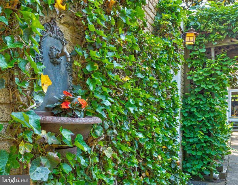 2945 Upton Street Northwest Washington, DC 20008 - Photo 44 of 48