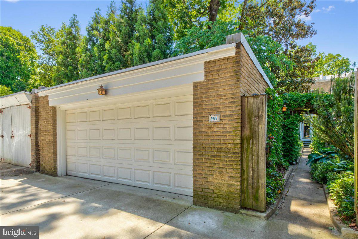 2945 Upton Street Northwest Washington, DC 20008 - Photo 48 of 48