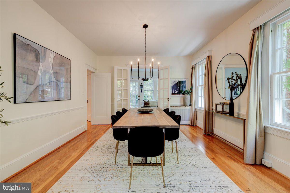 2945 Upton Street Northwest Washington, DC 20008 - Photo 9 of 48