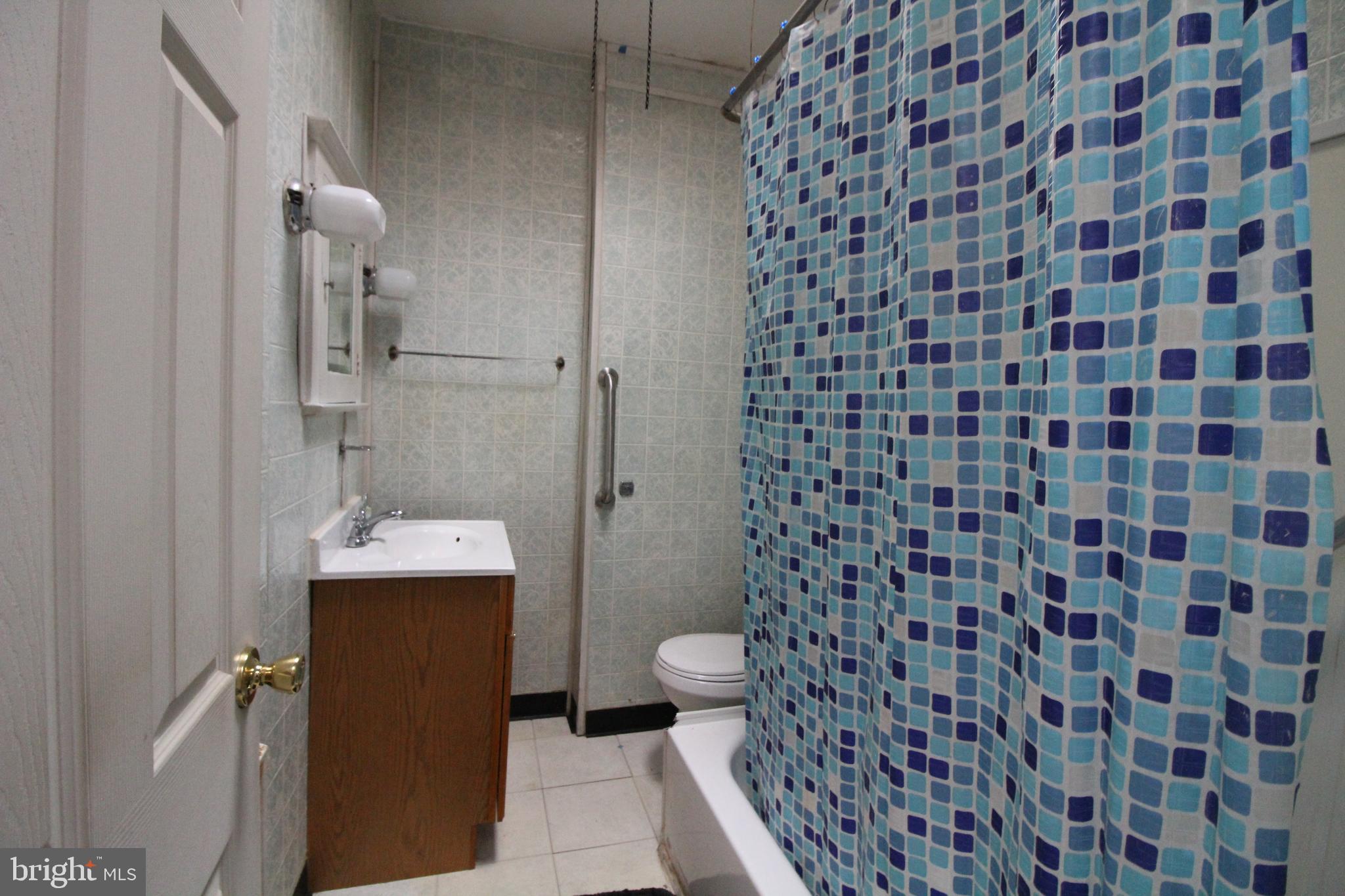 3136 Tasker Street Philadelphia, PA 19145 - Photo 19 of 20 Gallery Image 19