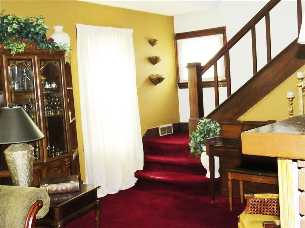 522 North Monroe Street Butler, PA 16001 - Photo 8 of 25 Gallery Image 8