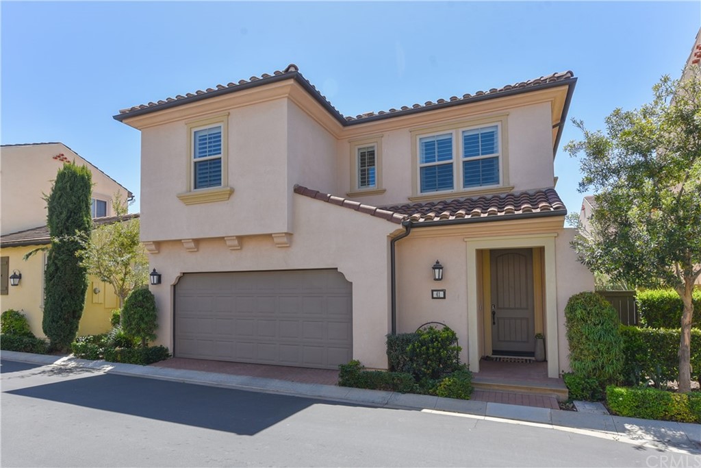 41 Splendor Irvine, CA 92618 - Photo 1 of 1 a front view of a house with garden