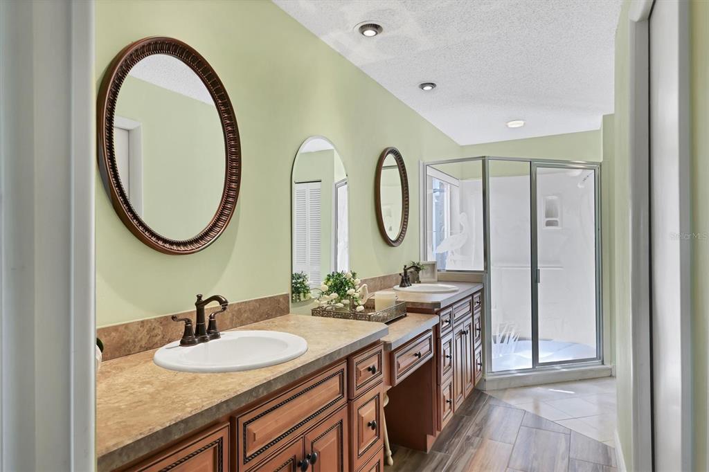 175 Inlets Boulevard, Unit 175 Nokomis, FL 34275 - Photo 11 of 54 Gallery Image 11