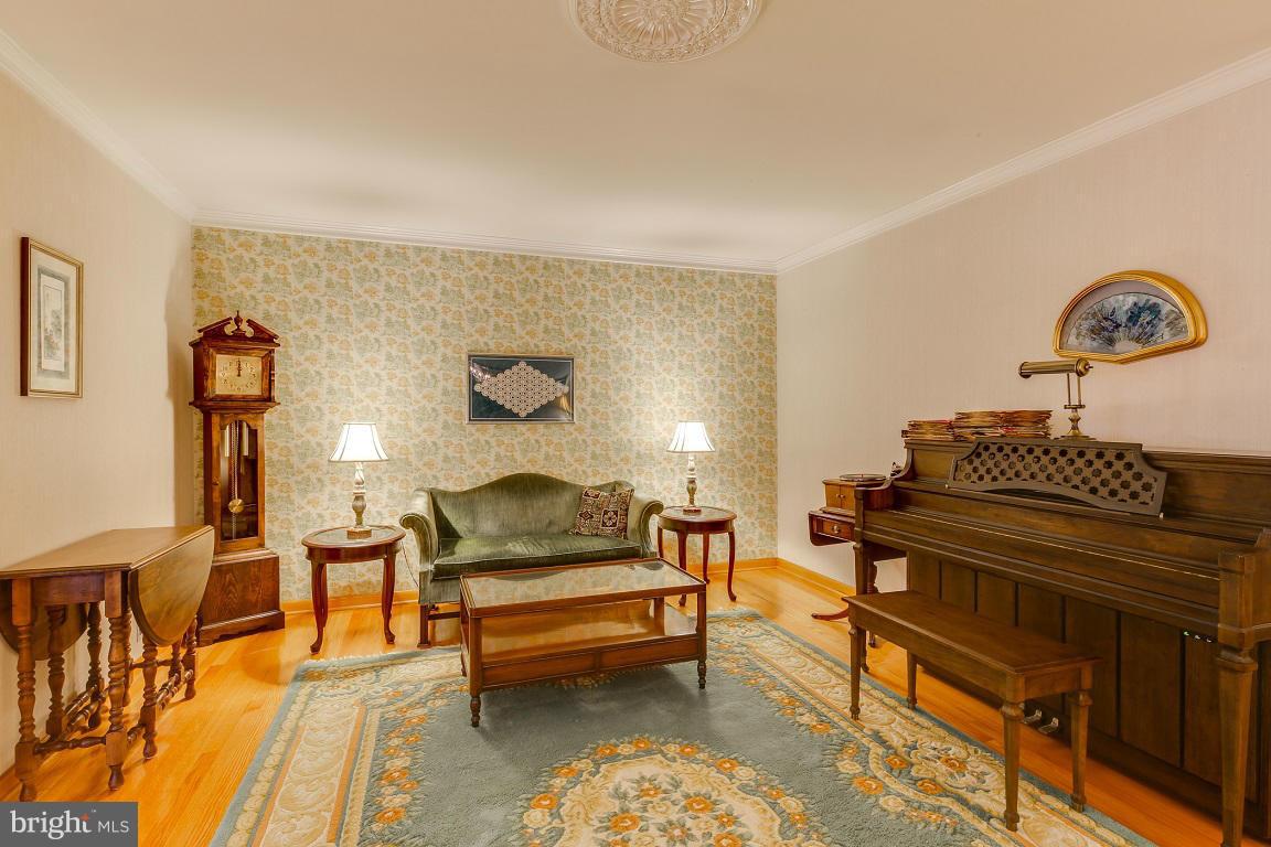2917 Timber Ridge Drive Mount Airy, MD 21771 - Photo 11 of 30 Living Room