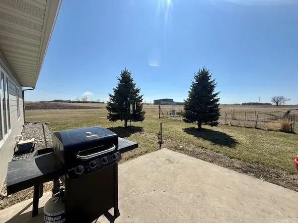 $489,900 | 906 Sunrise Boulevard, Redwood Falls, MN 56283