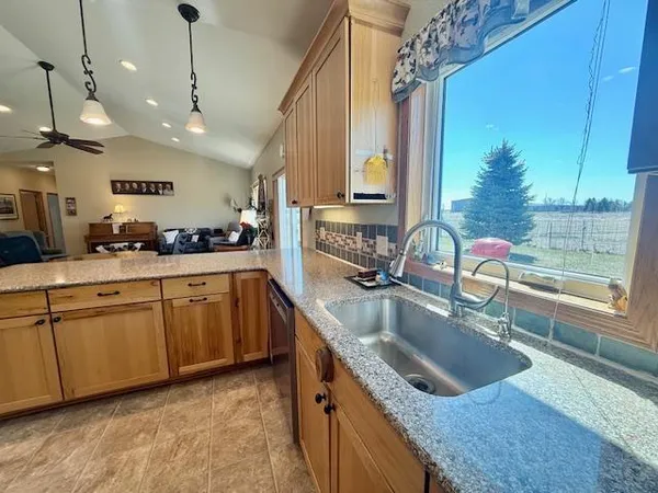 $489,900 | 906 Sunrise Boulevard, Redwood Falls, MN 56283