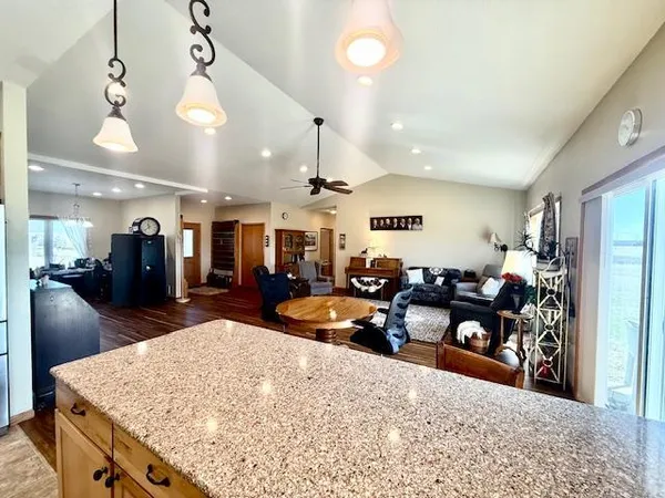$489,900 | 906 Sunrise Boulevard, Redwood Falls, MN 56283