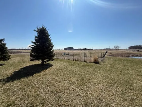 $489,900 | 906 Sunrise Boulevard, Redwood Falls, MN 56283