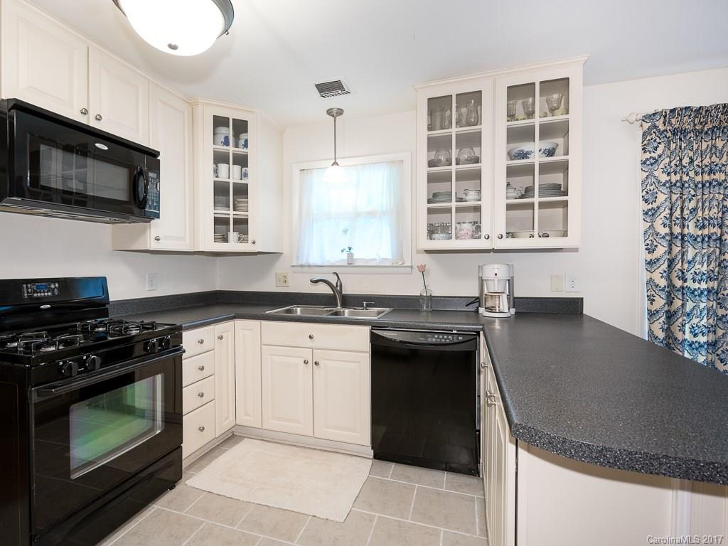 5313 Valley Forge Road Charlotte, NC 28210 - Photo 12 of 24 Gallery Image 12