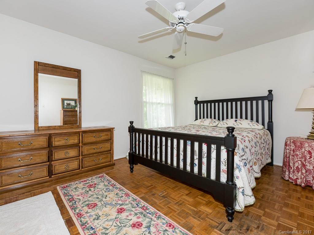 5313 Valley Forge Road Charlotte, NC 28210 - Photo 15 of 24 Gallery Image 15
