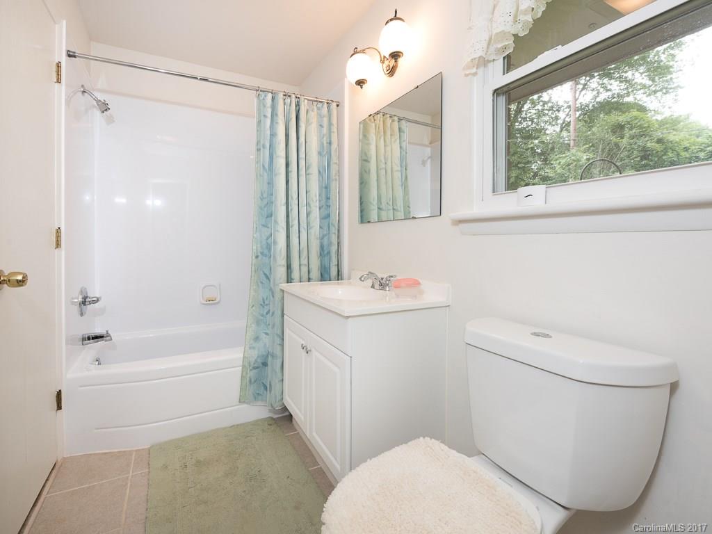 5313 Valley Forge Road Charlotte, NC 28210 - Photo 18 of 24 Gallery Image 18