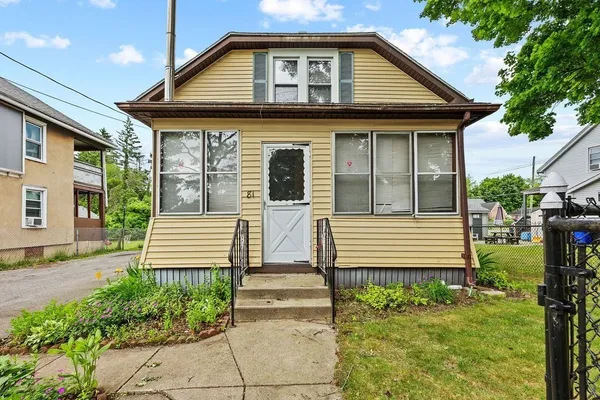 $260,000 | 81 Healey Street, Springfield, MA 01151