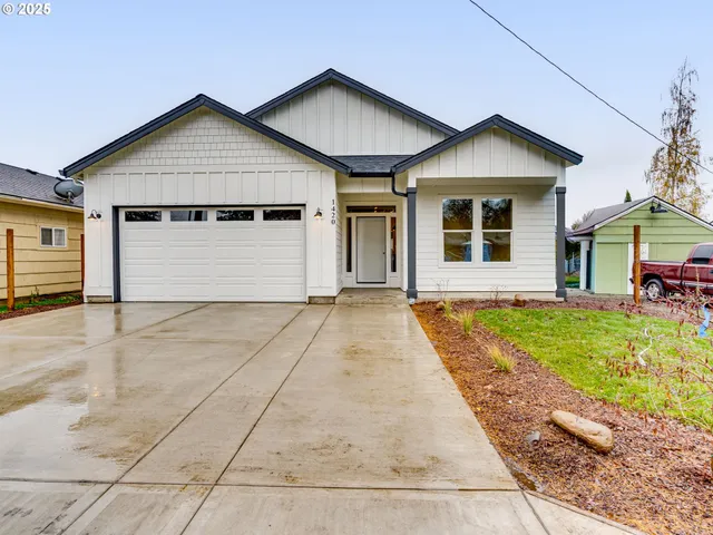 $594,900 | 1420 G Street, Washougal, WA 98671