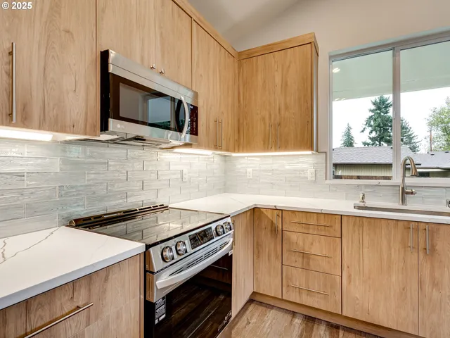 $594,900 | 1420 G Street, Washougal, WA 98671