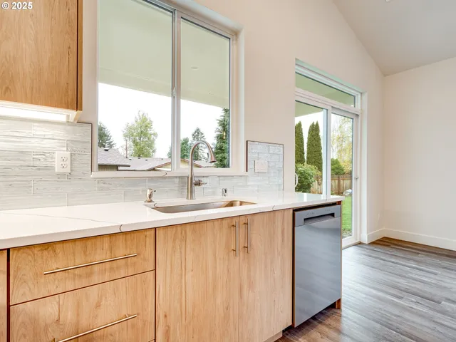 $594,900 | 1420 G Street, Washougal, WA 98671