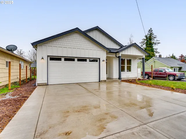 $594,900 | 1420 G Street, Washougal, WA 98671