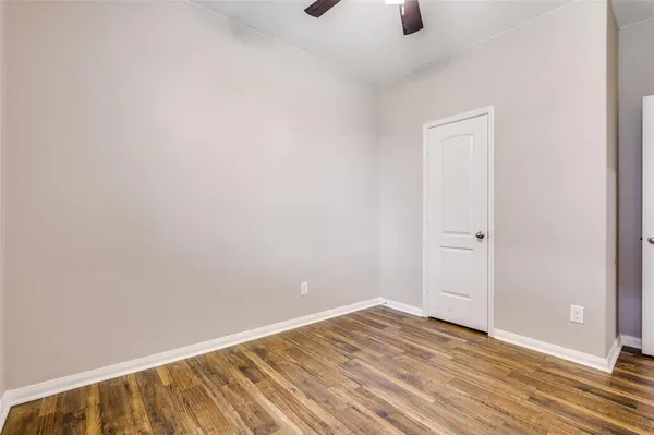 $2,100 | 3015 Watercrest Drive, Sanger, TX 76266