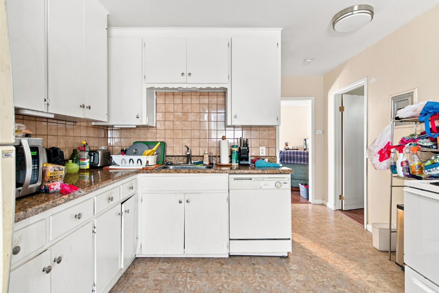 215 1st Street Ripon, CA 95366 - Photo 14 of 23 Gallery Image 14