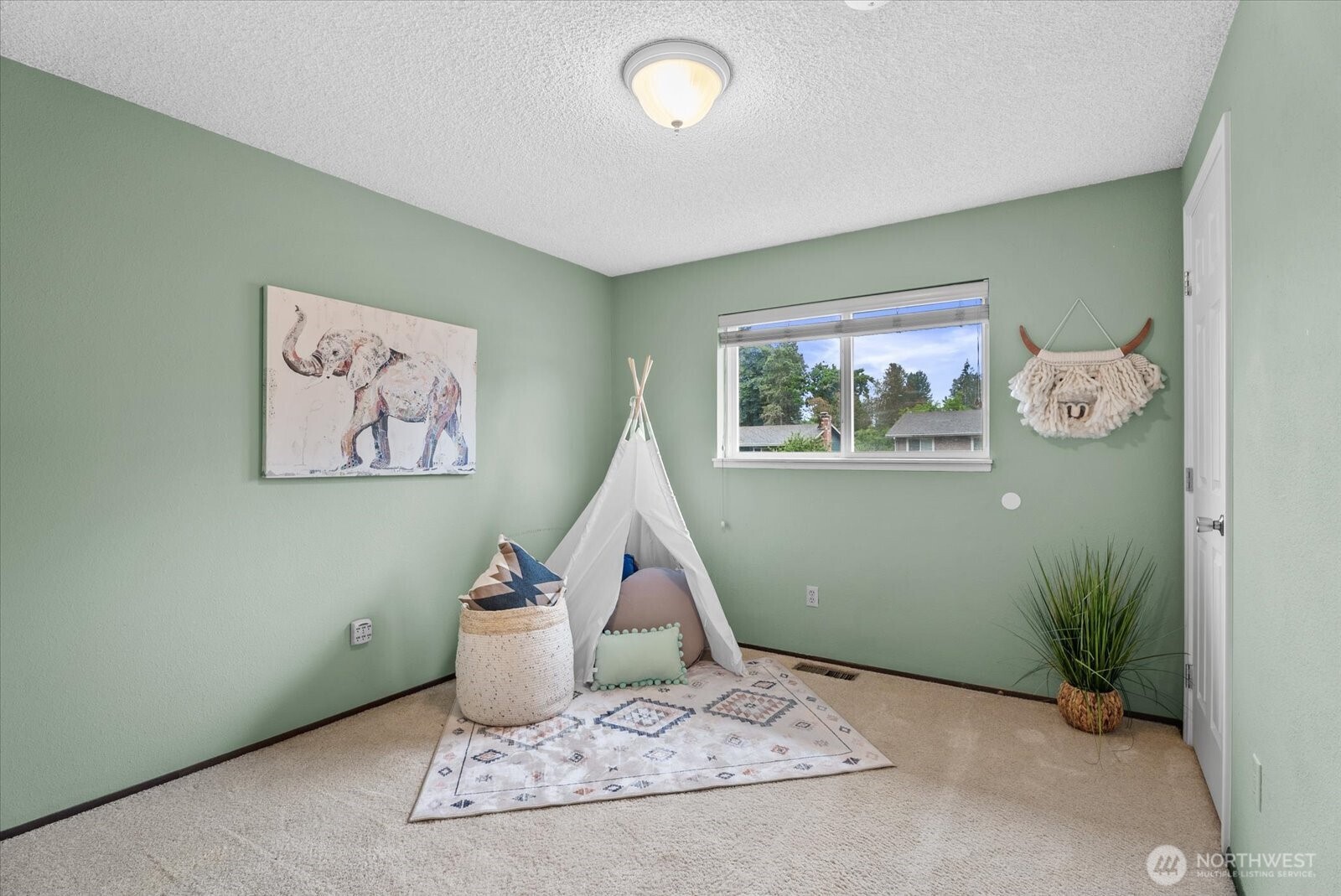 13116 Southeast 188th Street Renton, WA 98058 - Photo 15 of 34
