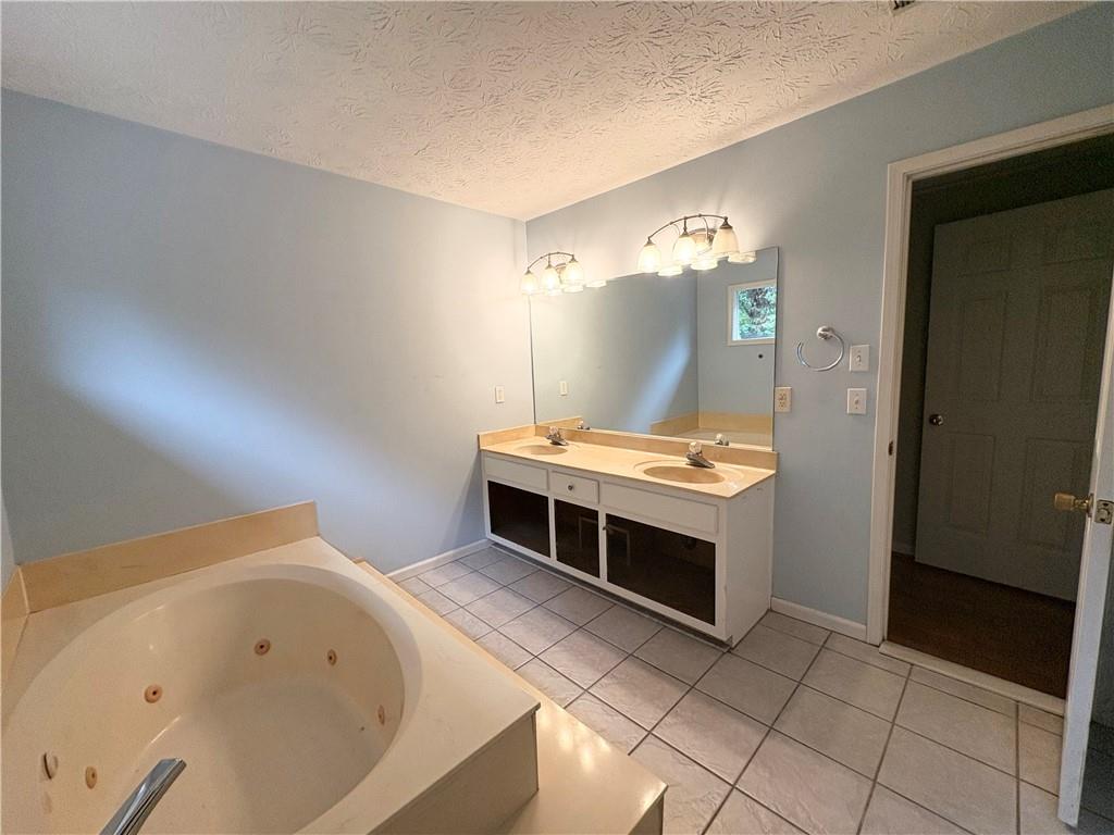 2971 Brookside Run Southwest Snellville, GA 30078 - Photo 16 of 31