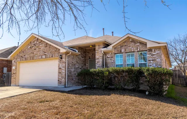 $1,800 | 249 Ashwood North, Kyle, TX 78640