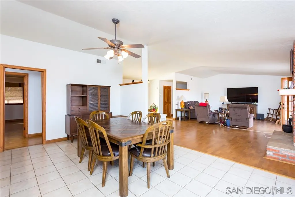 12648 Palos Tierra Road Valley Center, CA 92082 - Photo 11 of 25 Gallery Image 11