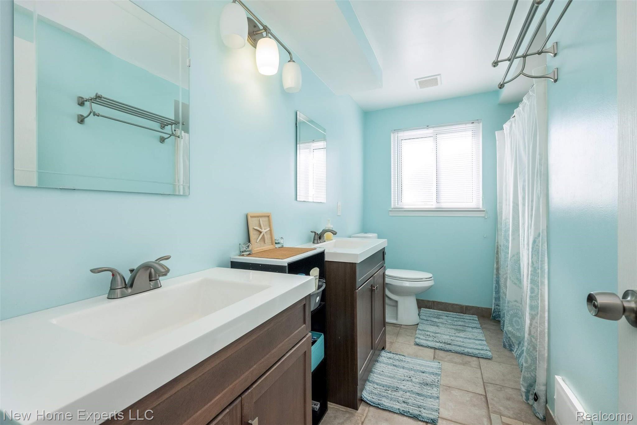 2170 Highsplint Drive Rochester, MI 48307 - Photo 18 of 26 2170 Highsplint-26.jpg