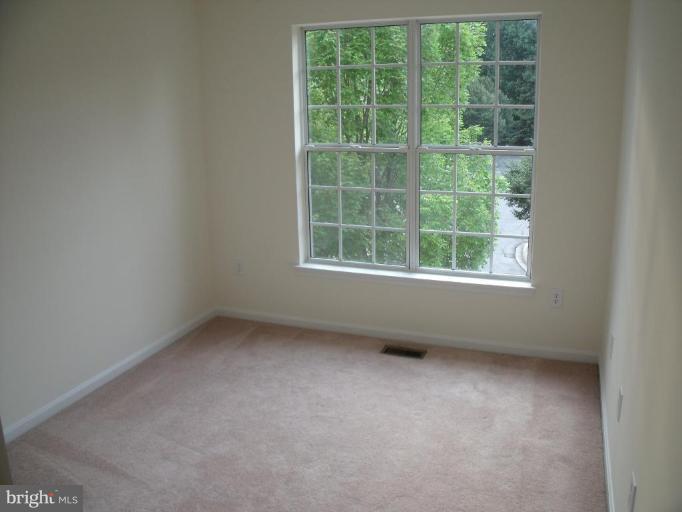 2304 Cold Meadow Way Silver Spring, MD 20906 - Photo 14 of 28 Bedroom #2