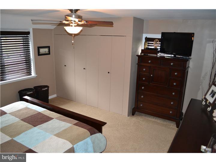 320 Twining Road Oreland, PA 19075 - Photo 14 of 21 Gallery Image 14