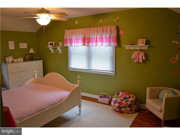 320 Twining Road Oreland, PA 19075 - Photo 15 of 21 Gallery Image 15