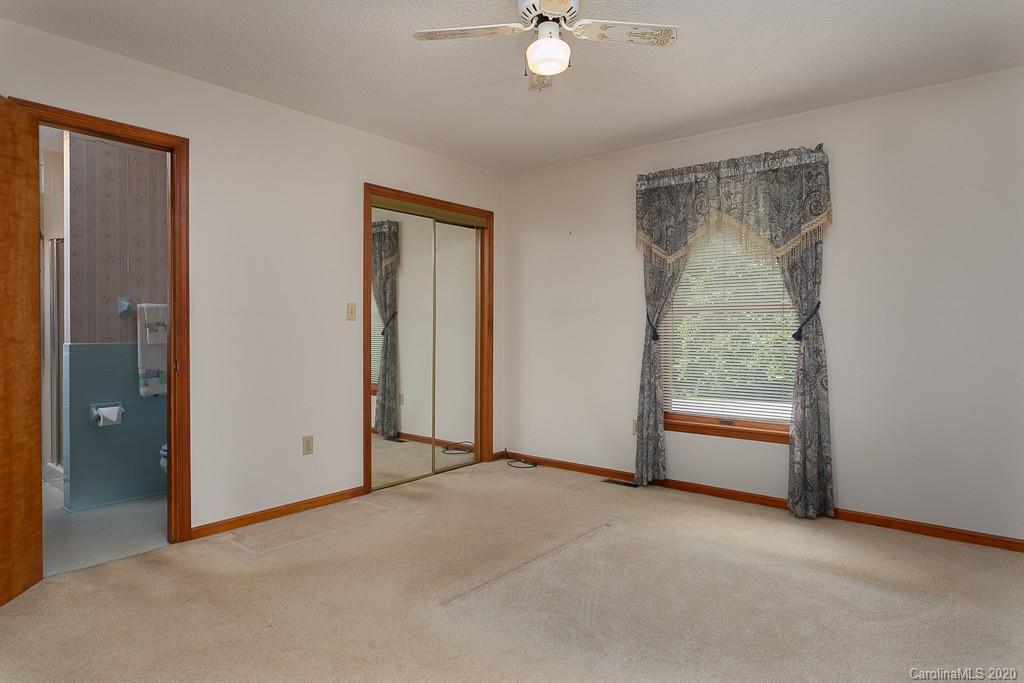54 Morgan Branch Estate Road Candler, NC 28715 - Photo 17 of 33 Gallery Image 17