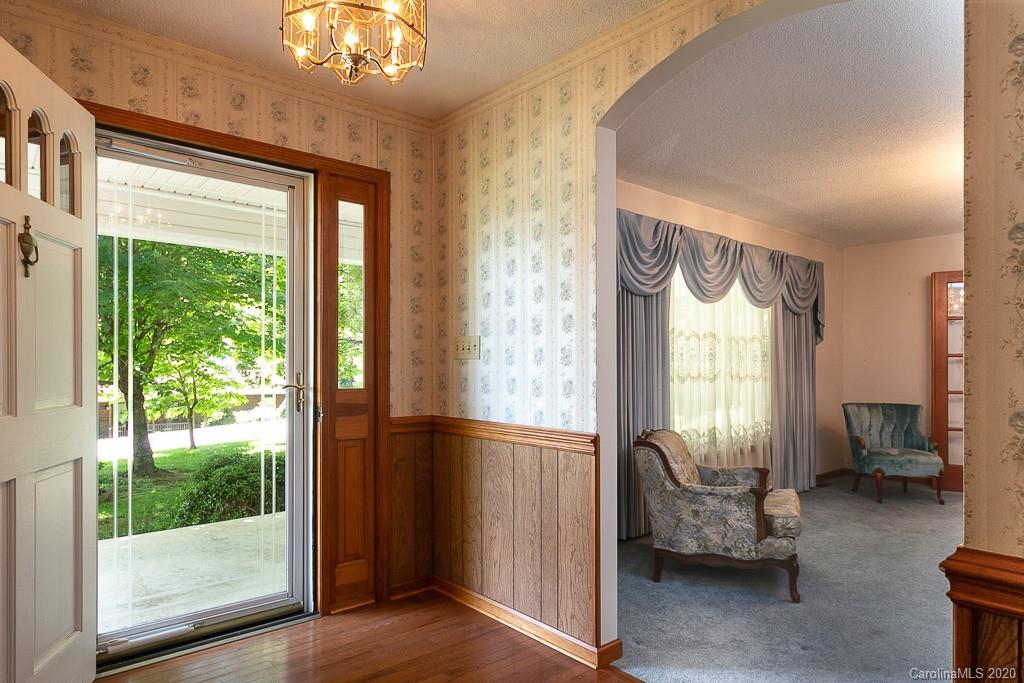 54 Morgan Branch Estate Road Candler, NC 28715 - Photo 20 of 33 Gallery Image 20