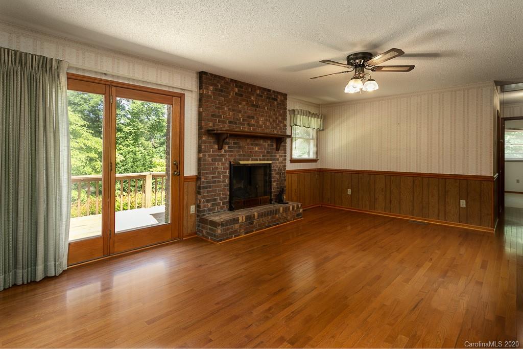 54 Morgan Branch Estate Road Candler, NC 28715 - Photo 27 of 33 Gallery Image 27