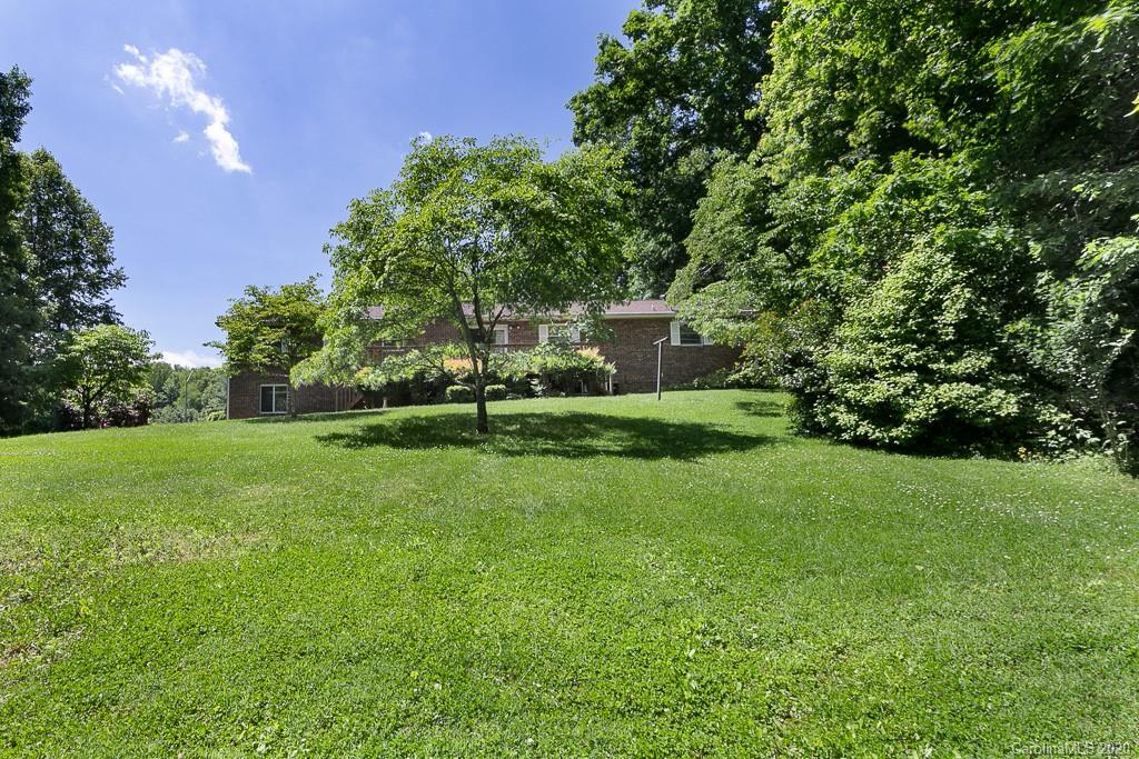 54 Morgan Branch Estate Road Candler, NC 28715 - Photo 9 of 33 Gallery Image 9