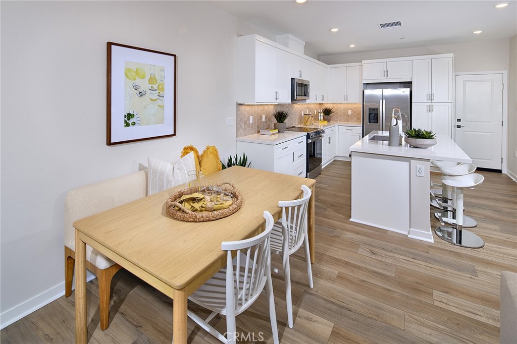 5920 Rockport Road Eastvale, CA 92880 - Photo 4 of 38