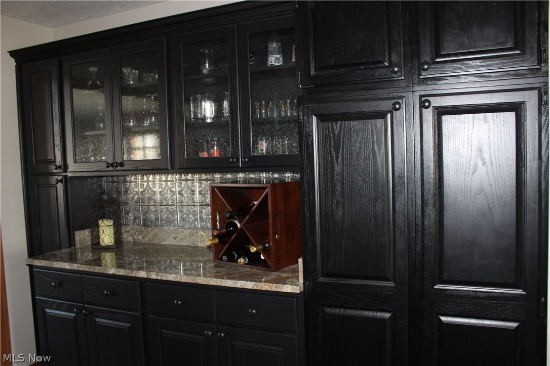 37181 Reeves Road Eastlake, OH 44095 - Photo 15 of 25 Gallery Image 15
