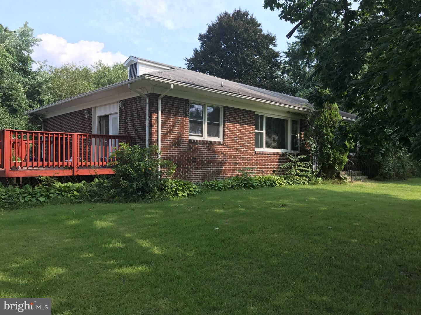 4 Little Oxmead Road Burlington, NJ 08016 - Photo 1 of 3 Gallery Image 1