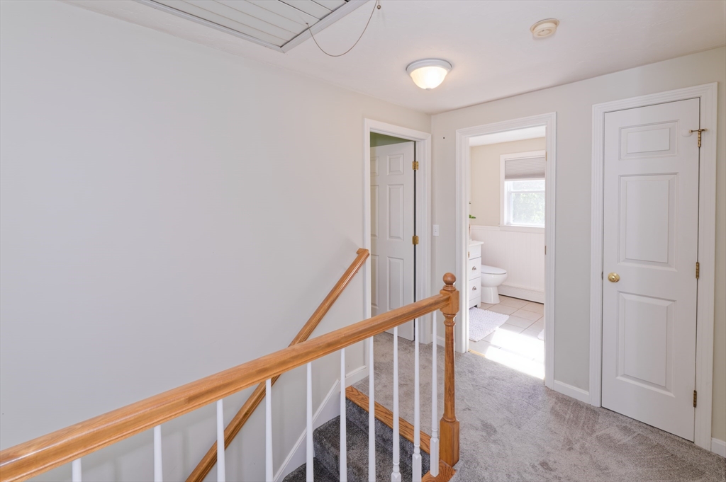 6 Chamberlain Road Uxbridge, MA 01569 - Photo 19 of 38