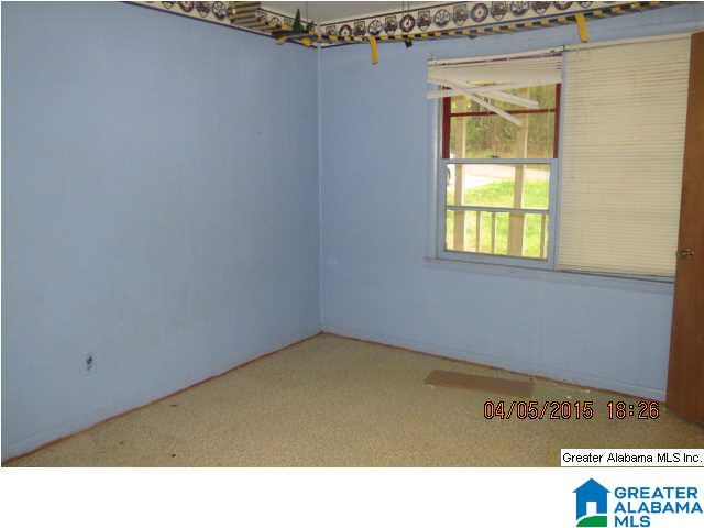400 Highland Avenue Oneonta, AL 35121 - Photo 3 of 5