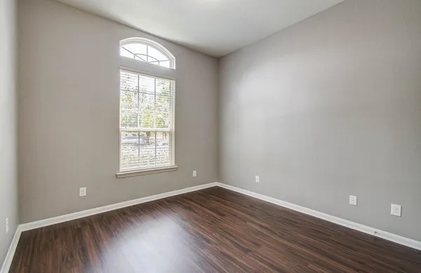 $2,850 | 17622 Quiet Shores Drive, Richmond, TX 77407